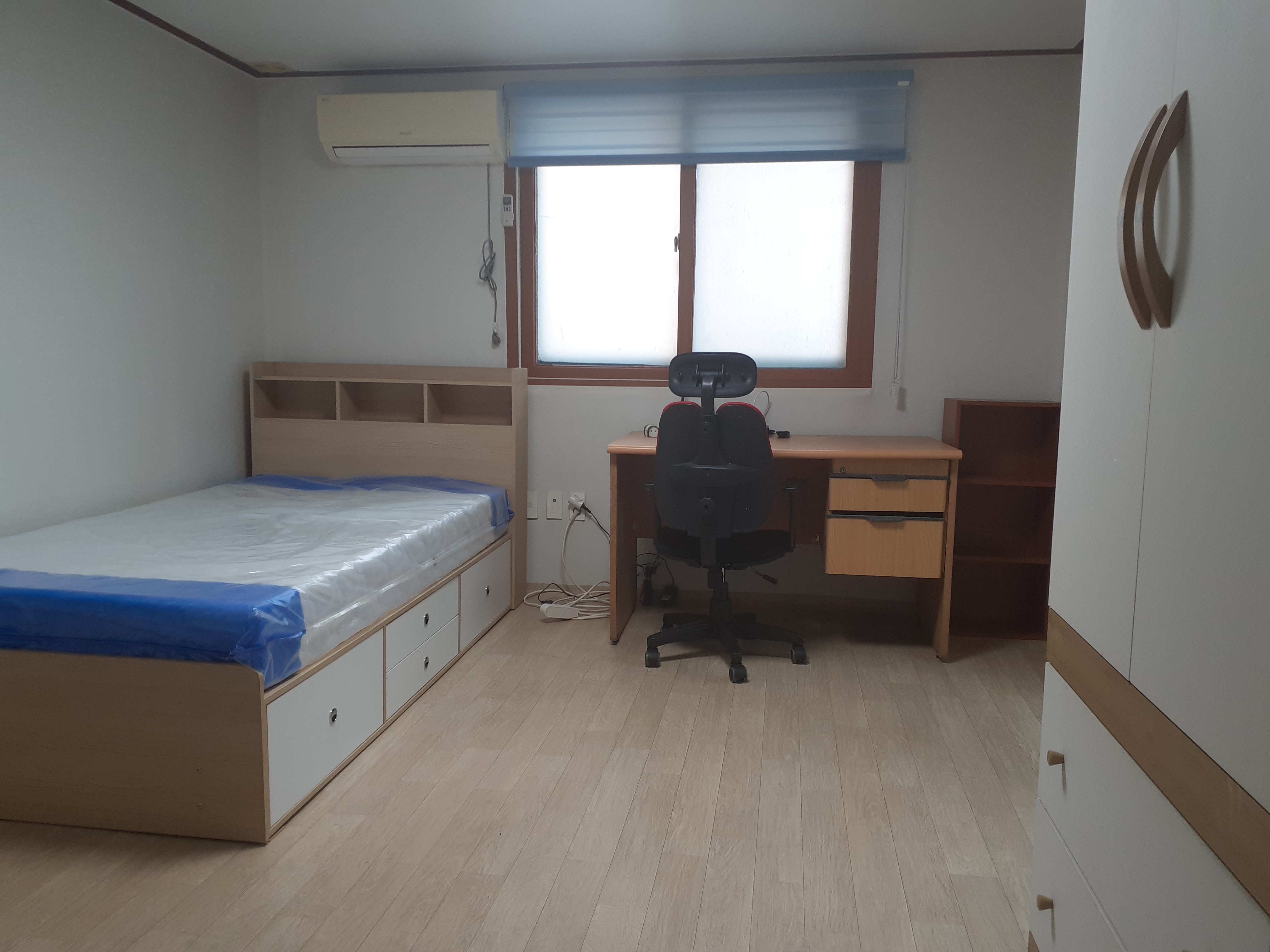 예심빌원룸(8월22일입주가능#4층) 게시글 썸네일